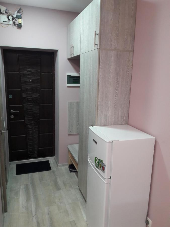 Apartments Near Metalist Stadium Kharkiv Exterior photo